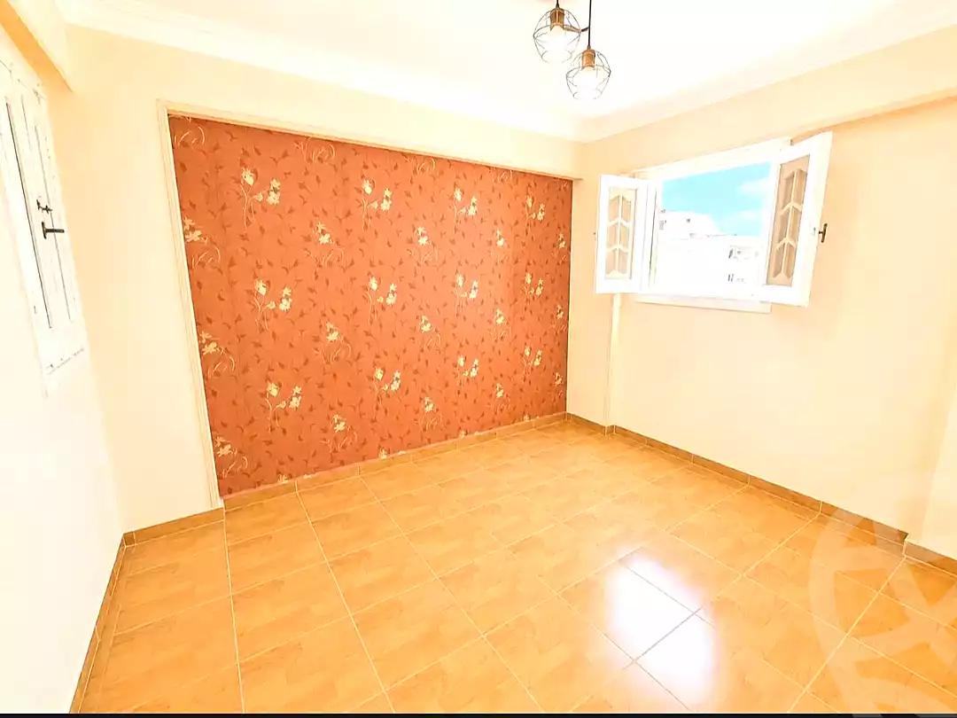 https://aqarmap.com.eg/ar/listing/7218785-for-sale-alexandria-camp-cesar