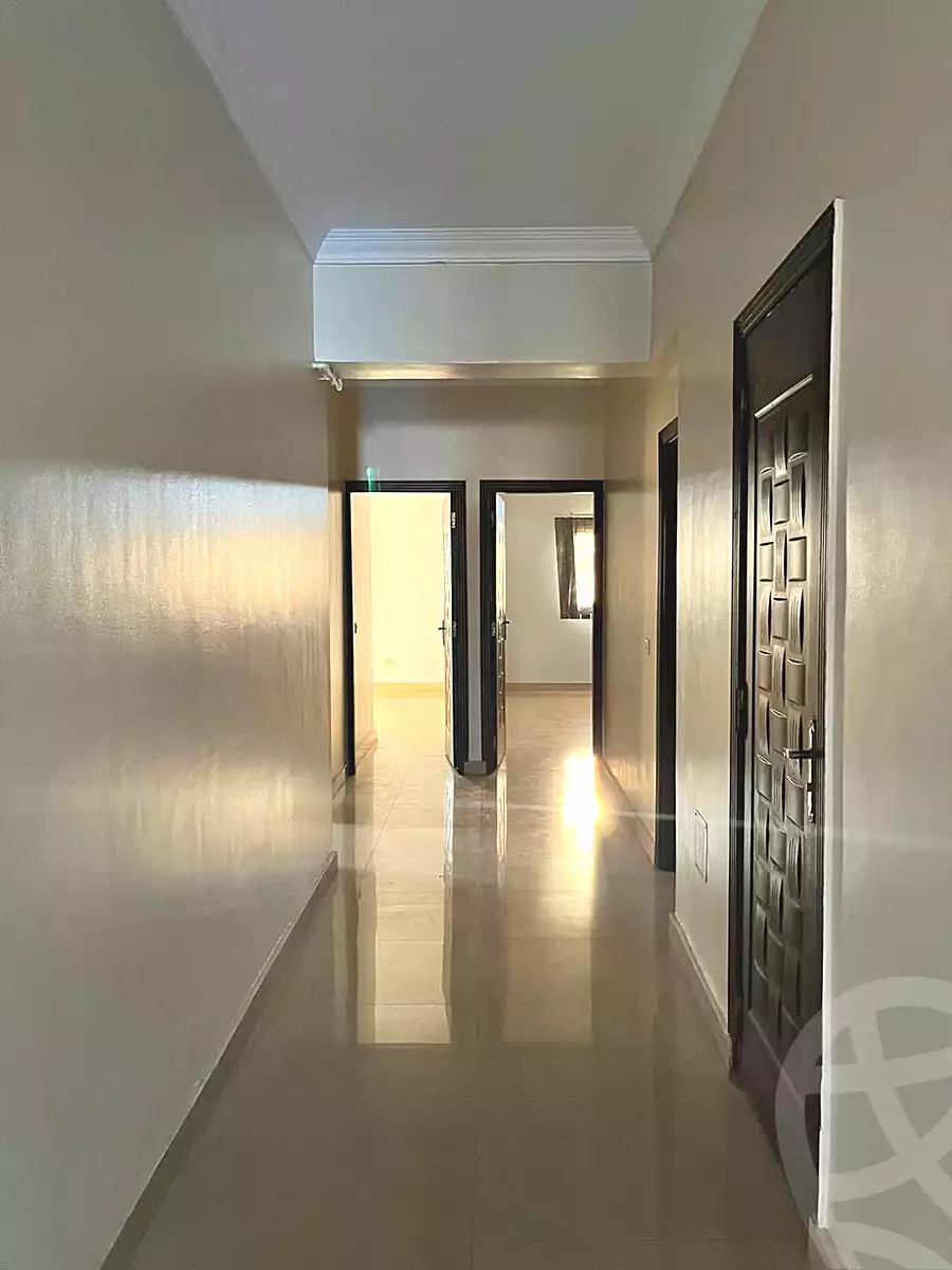 https://aqarmap.com.eg/ar/listing/7218801-for-sale-cairo-new-cairo-el-yassamin-el-yasmeen-3-mohamed-rahim-st