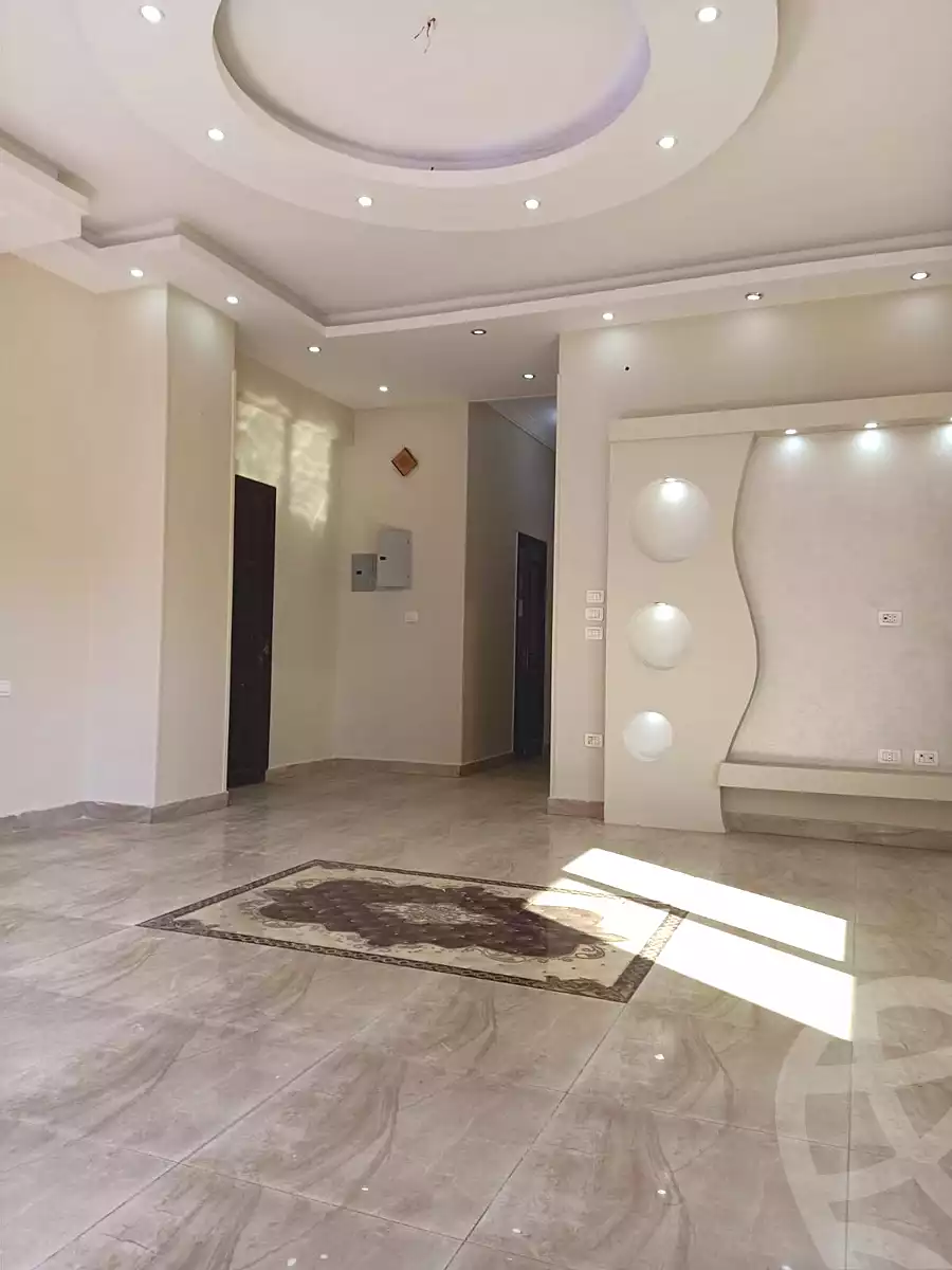 https://aqarmap.com.eg/ar/listing/7218817-for-sale-cairo-new-cairo-el-yassamin-el-yasmeen-7-ahmed-shawqi-st