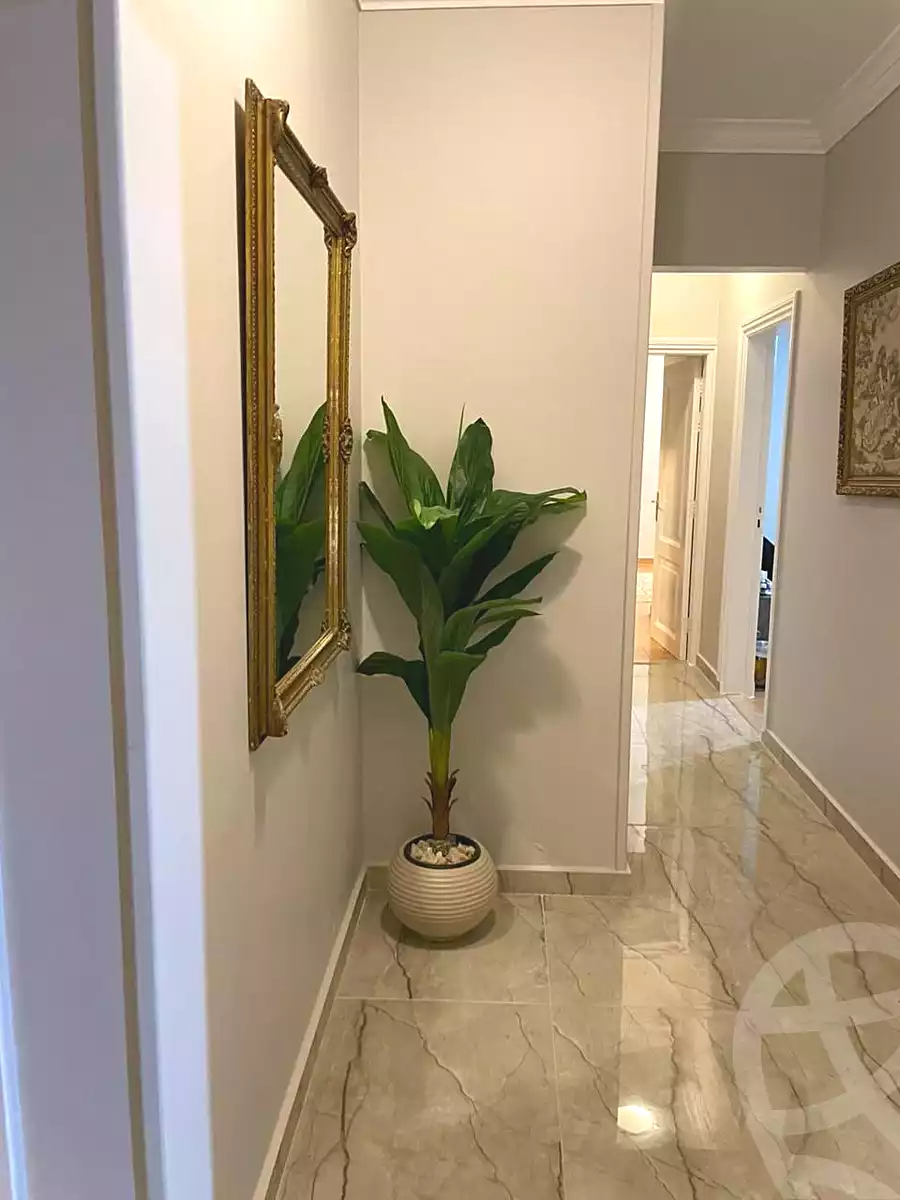 https://aqarmap.com.eg/ar/listing/7219007-for-sale-cairo-new-cairo-gharb-arabila-doctor-hani-maher-st