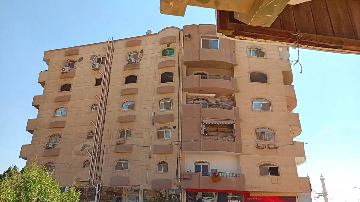 https://aqarmap.com.eg/ar/listing/7198896-for-sale-cairo-6th-of-october-el-ahyaa-neighborhood-3rd-mohmmed-imad-ragheb-st