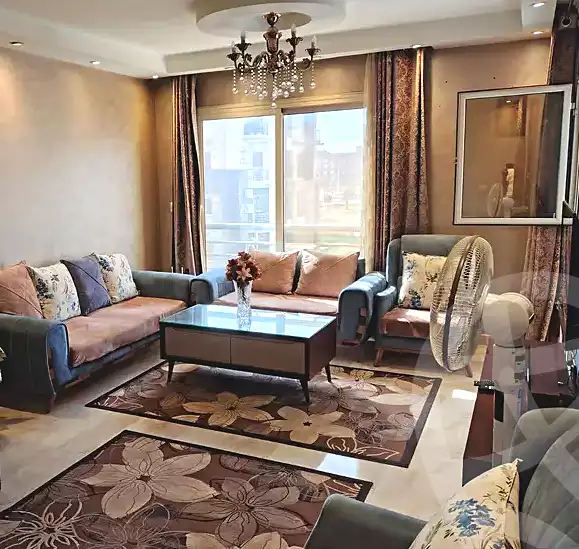 https://aqarmap.com.eg/en/listing/7219083-for-sale-cairo-6th-of-october-compounds-palm-parks