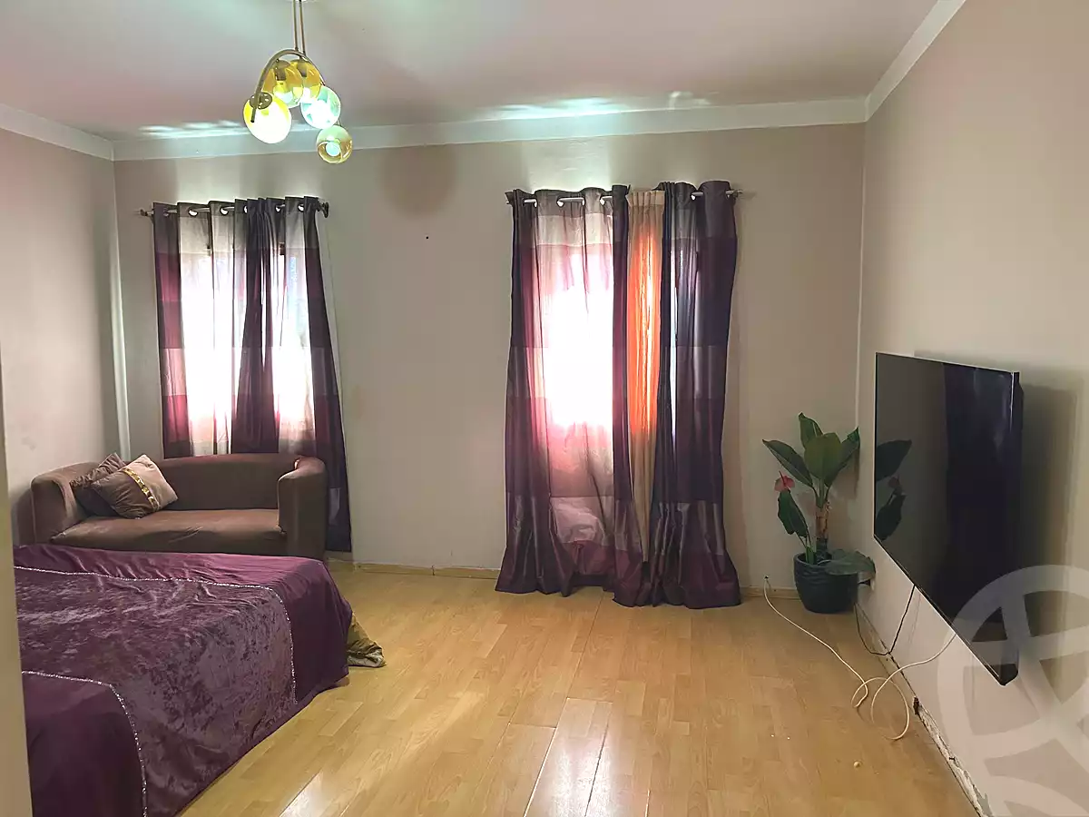 https://aqarmap.com.eg/ar/listing/7219345-for-rent-cairo-6th-of-october-shr-drym-lnd