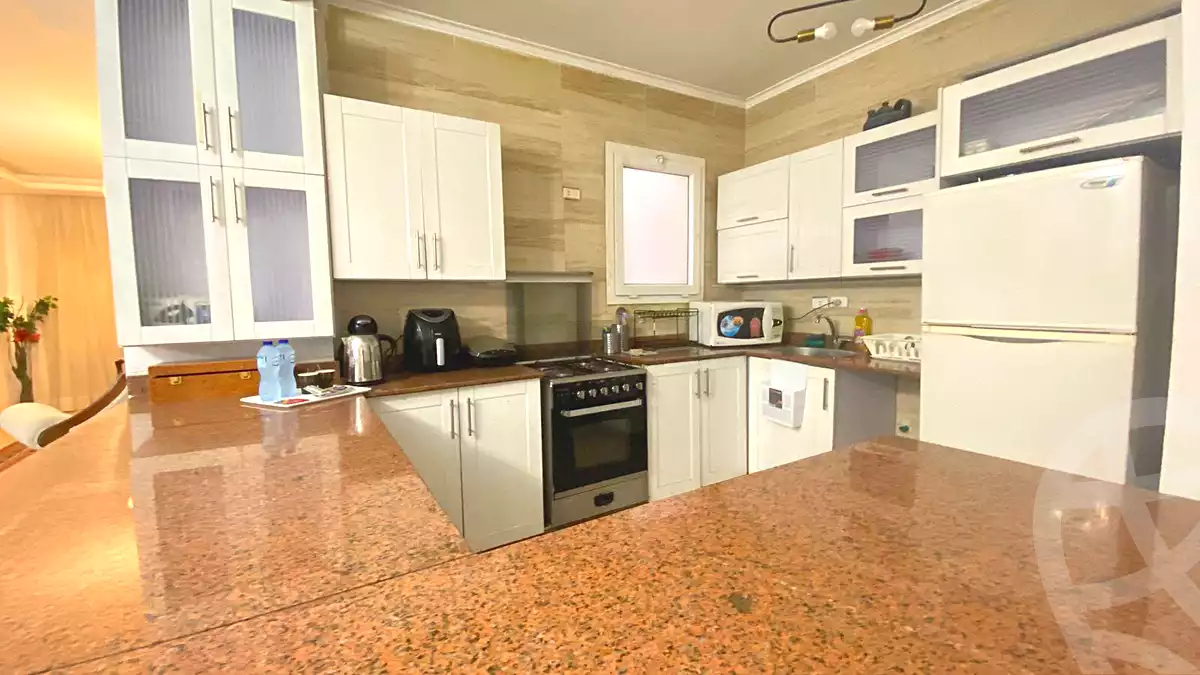 https://aqarmap.com.eg/ar/listing/7219353-for-rent-cairo-6th-of-october-shr-drym-lnd
