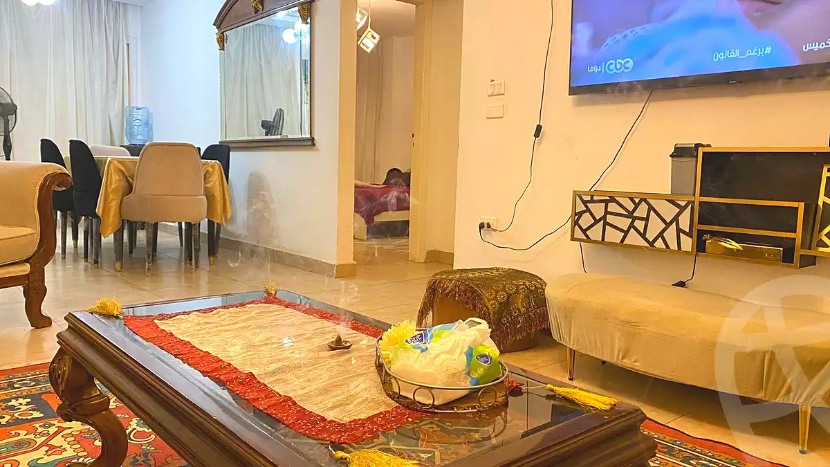 https://aqarmap.com.eg/ar/listing/7219353-for-rent-cairo-6th-of-october-shr-drym-lnd