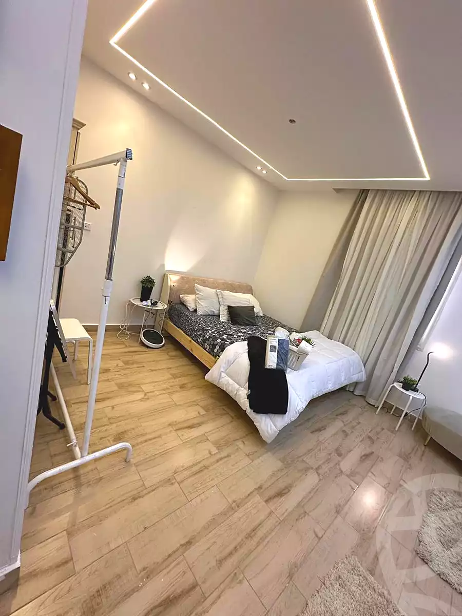 https://aqarmap.com.eg/ar/listing/7219361-for-rent-cairo-6th-of-october-shr-drym-lnd