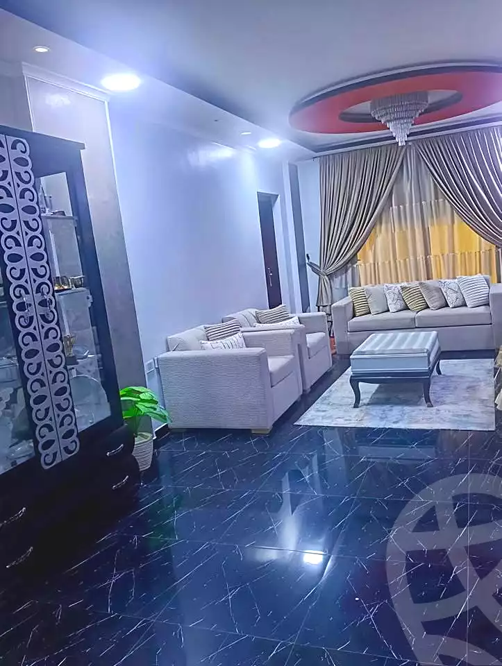 https://aqarmap.com.eg/ar/listing/7219731-for-sale-cairo-helwan-kwrnysh-hlwn