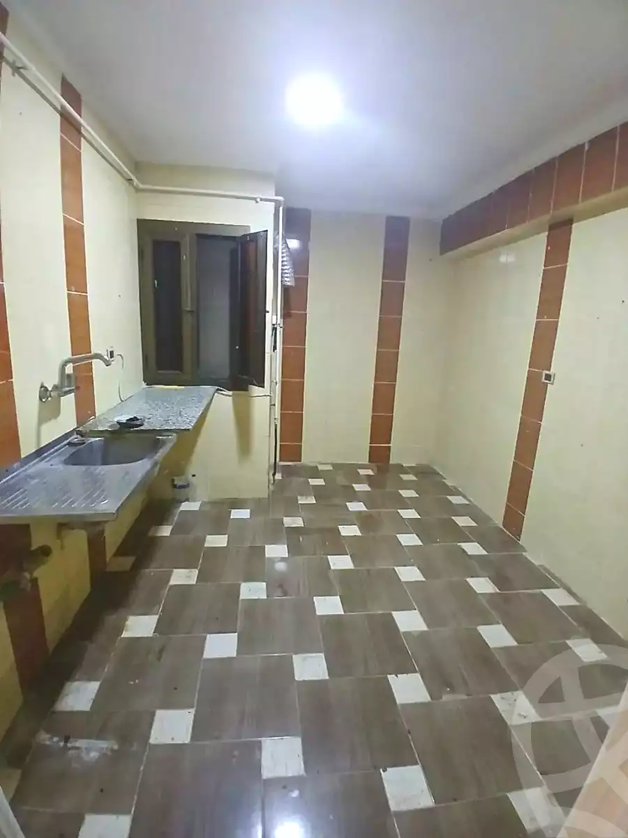 https://aqarmap.com.eg/en/listing/7219753-for-sale-alexandria-el-mandara-alex-el-mandara-bahri-sidi-kamal-st