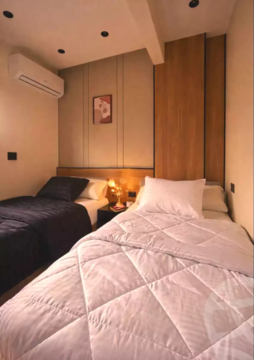 https://aqarmap.com.eg/ar/listing/7219829-for-sale-cairo-6th-of-october-el-ahyaa-neighborhood-1st-eighth-neighborhood