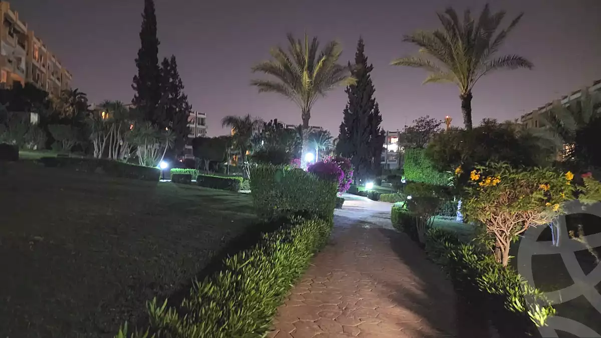 https://aqarmap.com.eg/ar/listing/7219833-for-sale-cairo-el-sheikh-zayed-city-mntq-fr-y-bmdyn-lshykh-zyd