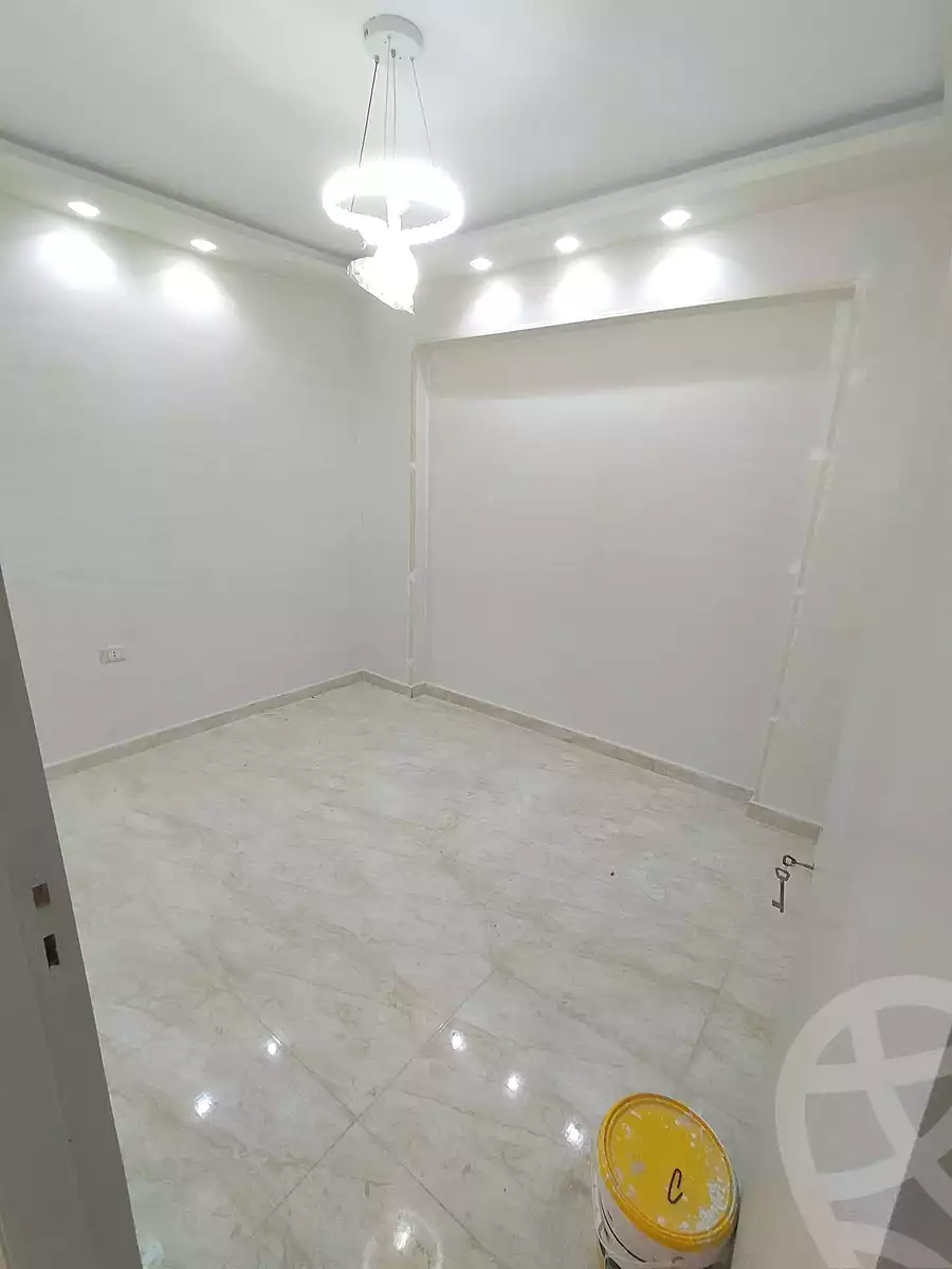 https://aqarmap.com.eg/ar/listing/7219888-for-sale-alexandria-new-miami-eskot