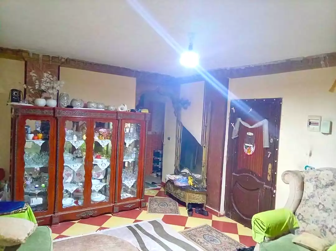 https://aqarmap.com.eg/ar/listing/7219897-for-sale-alexandria-al-agamy-bw-ywsf