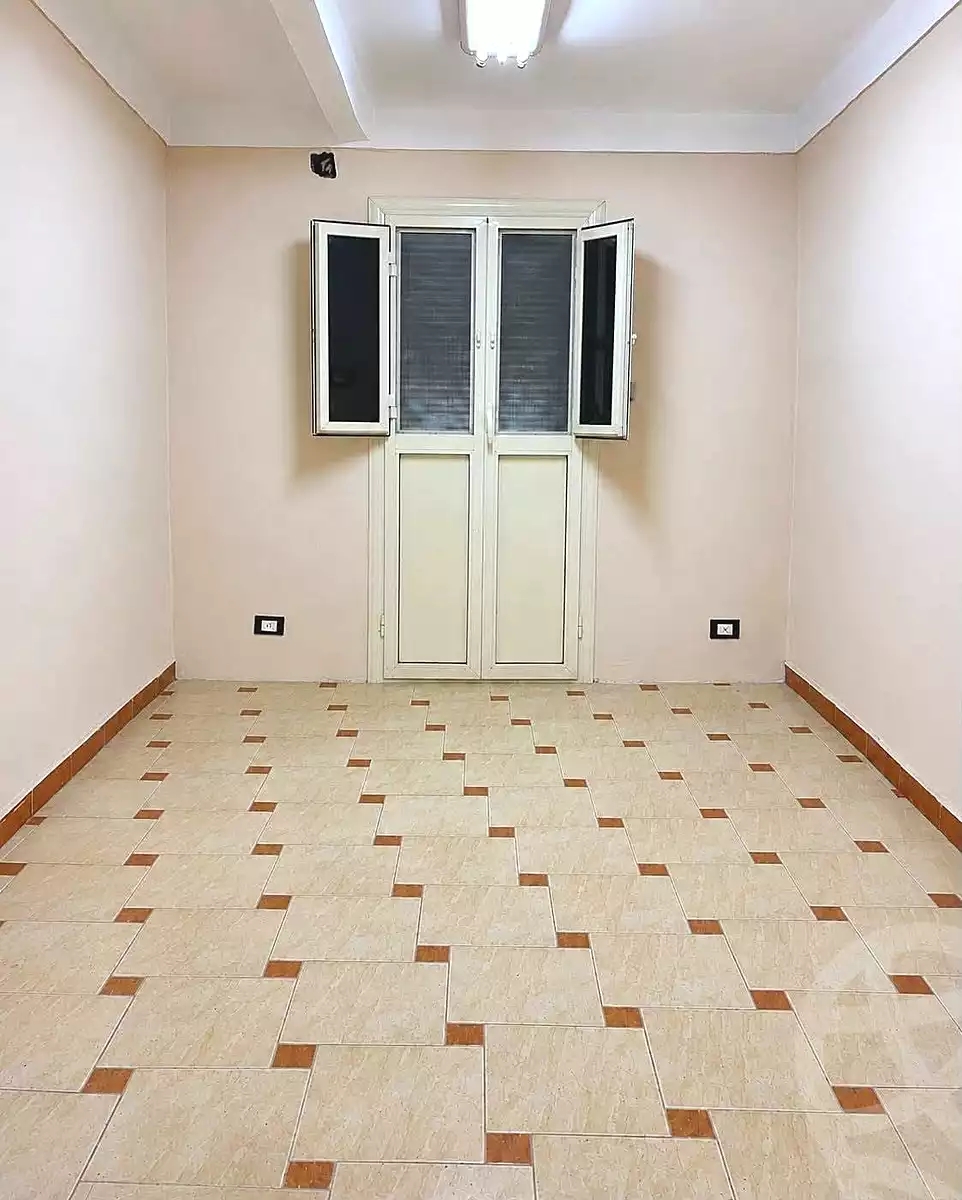 https://aqarmap.com.eg/en/listing/7219969-for-sale-alexandria-moharram-bey