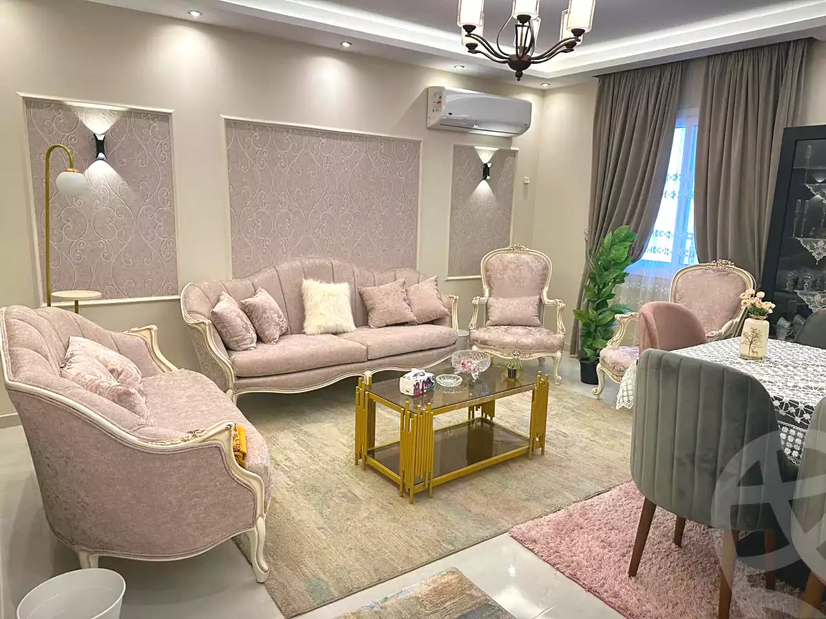 https://aqarmap.com.eg/en/listing/7220054-for-rent-cairo-6th-of-october-compounds-october-plaza