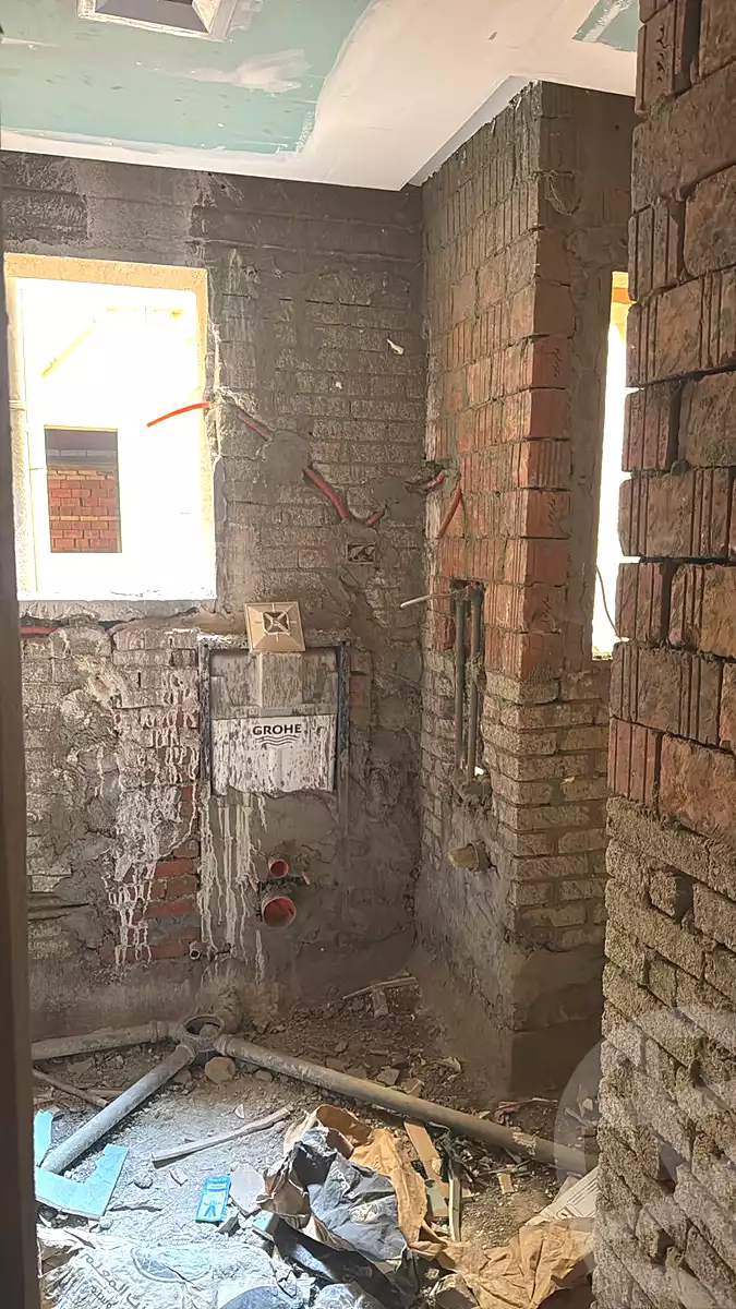 https://aqarmap.com.eg/en/listing/7220103-for-sale-cairo-el-shorouk-compounds-yfy-ryzydns