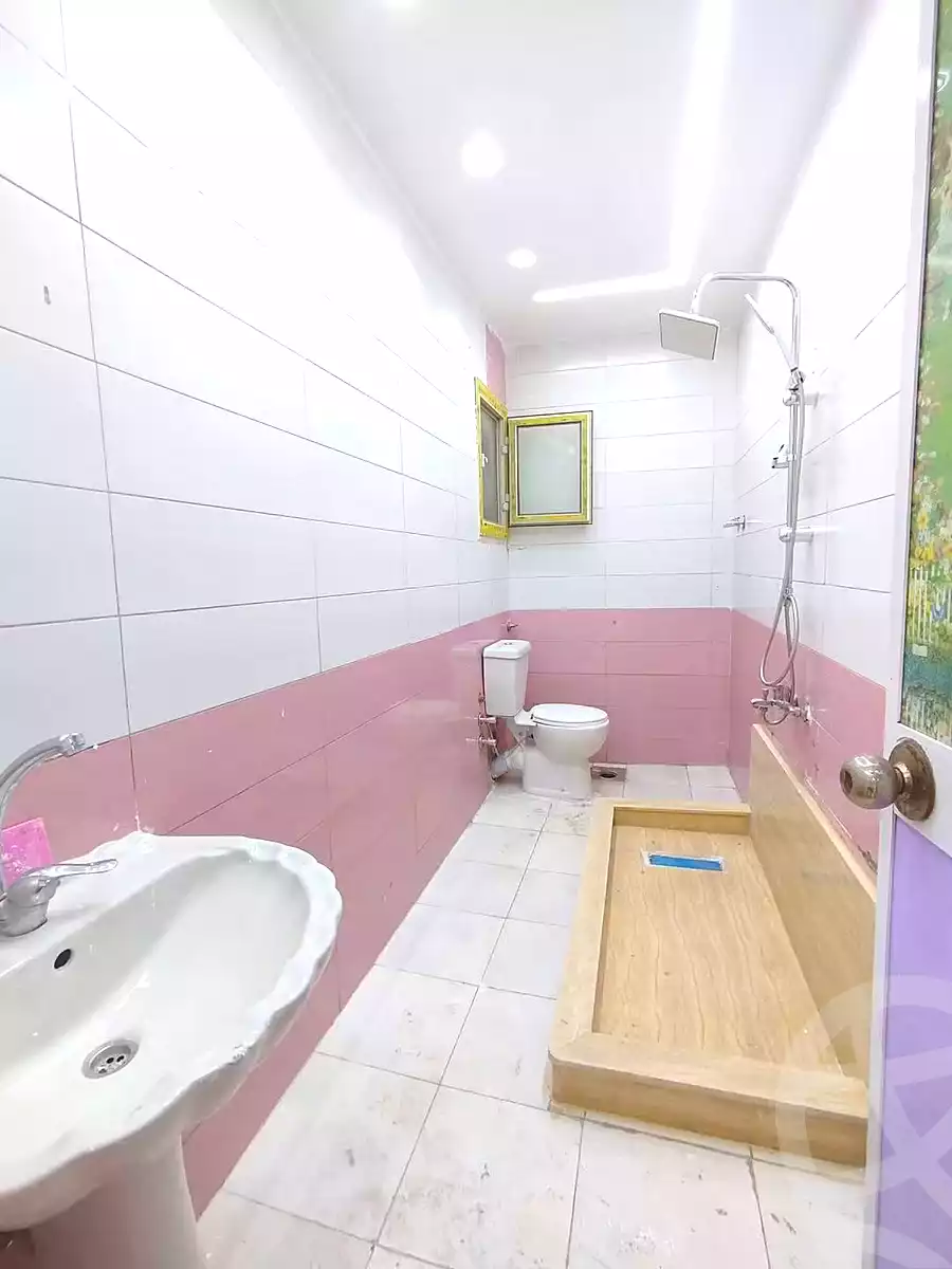 https://aqarmap.com.eg/en/listing/7220174-for-sale-alexandria-lsywf-el-falki