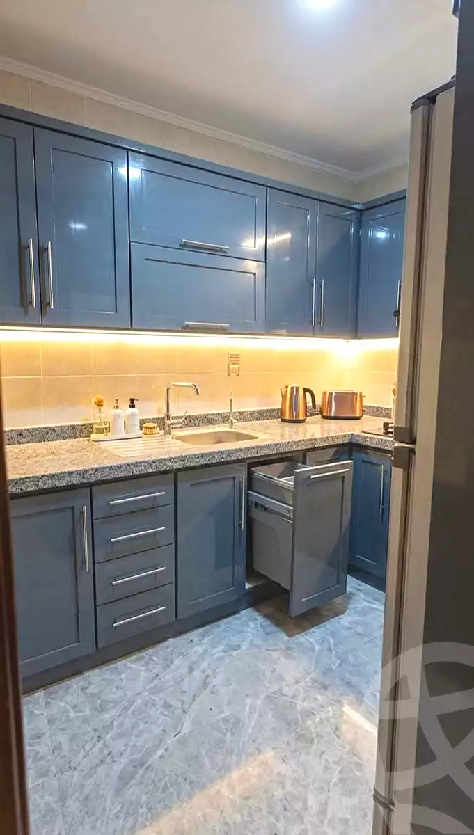 https://aqarmap.com.eg/en/listing/7220365-for-sale-cairo-helwan-ahmed-enci-st