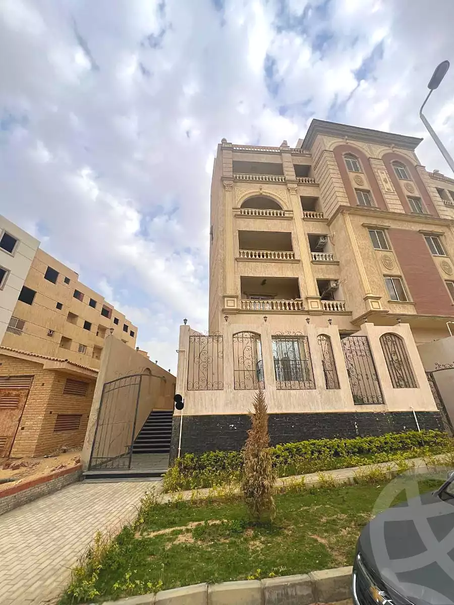 https://aqarmap.com.eg/ar/listing/7220429-for-sale-cairo-new-cairo-el-lotus-lotus-south