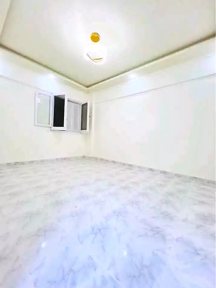 https://aqarmap.com.eg/ar/listing/7220485-for-sale-alexandria-al-agamy-shataa-el-nakheel