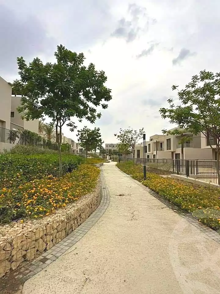 4 BR Townhouse in Azailya, photo 6 of 16