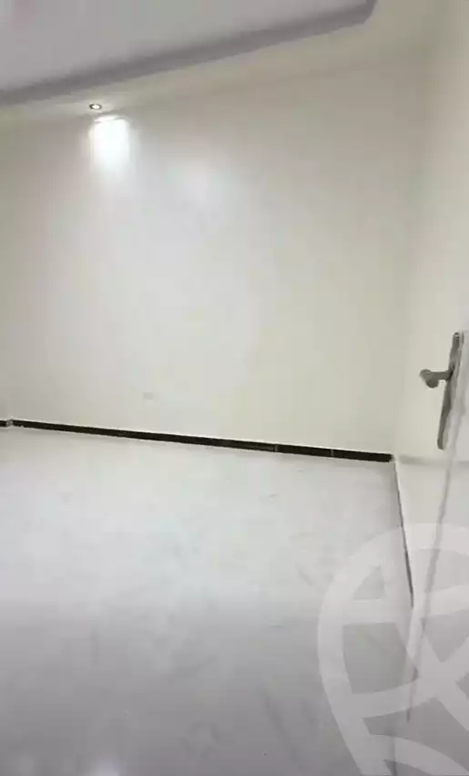 https://aqarmap.com.eg/ar/listing/7220549-for-sale-alexandria-al-agamy-shataa-el-nakheel