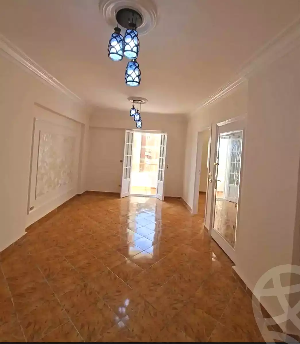 https://aqarmap.com.eg/ar/listing/7220702-for-sale-alexandria-el-asafra-l-sfr-bhry