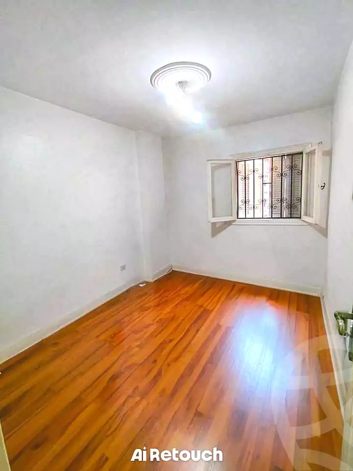 https://aqarmap.com.eg/en/listing/7220869-for-sale-alexandria-sydy-bshr-sydy-bshr-bhry-gamal-abd-el-nasir-st