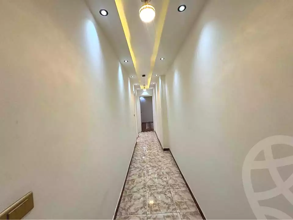 https://aqarmap.com.eg/ar/listing/7220877-for-sale-alexandria-miami-el-sebaey-st