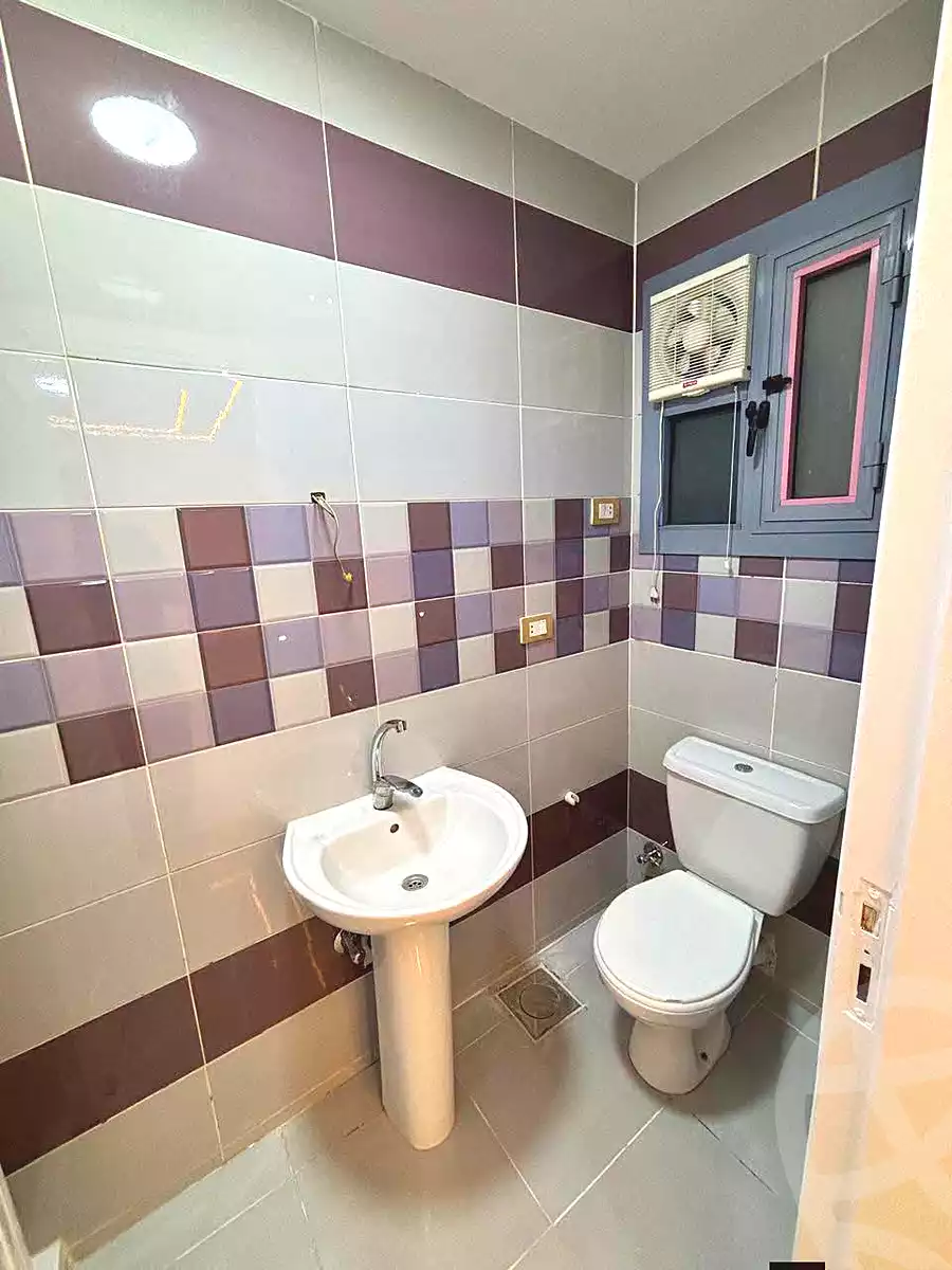 https://aqarmap.com.eg/ar/listing/7220878-for-sale-alexandria-sydy-bshr