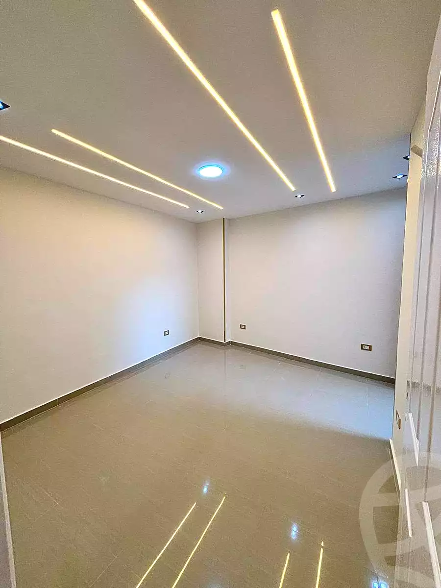 https://aqarmap.com.eg/en/listing/7220925-for-sale-alexandria-miami-mohammed-galal-hammad-st