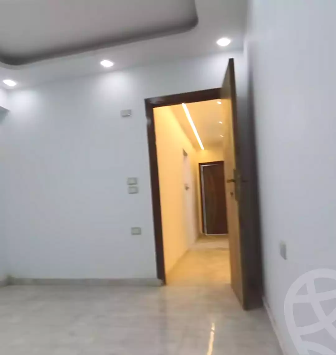 https://aqarmap.com.eg/ar/listing/7220930-for-sale-cairo-elnozha-Streettt-27