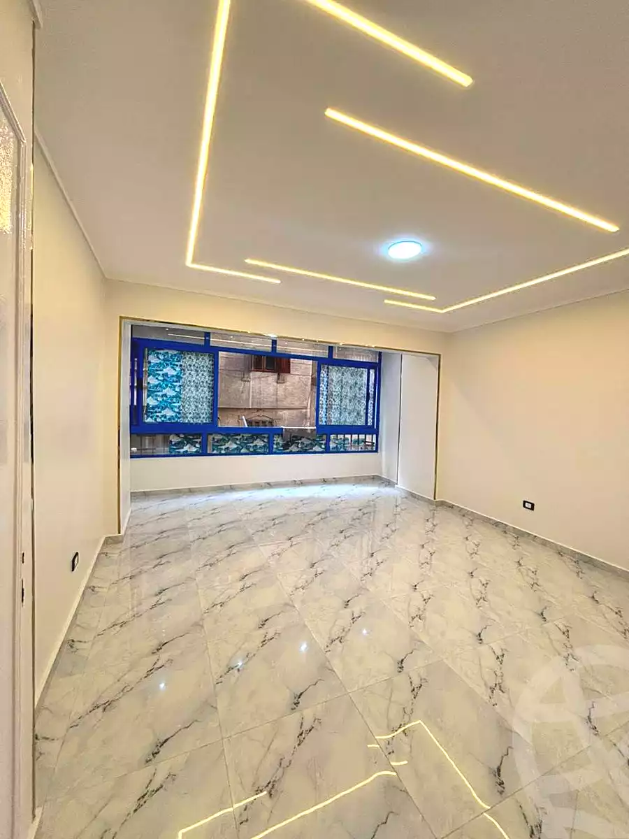 https://aqarmap.com.eg/ar/listing/7220935-for-sale-alexandria-miami-el-sebaey-st