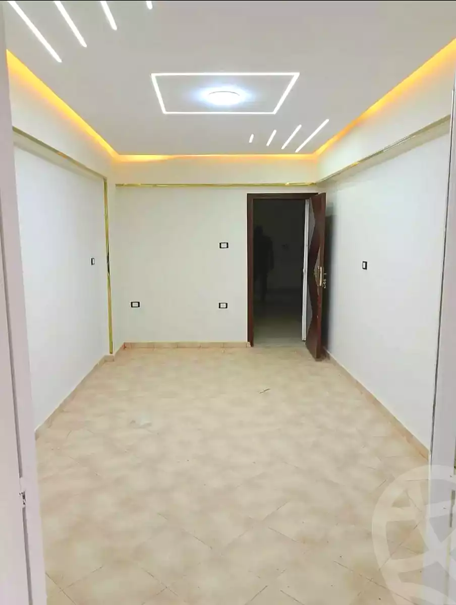 https://aqarmap.com.eg/ar/listing/7220954-for-sale-alexandria-al-agamy-el-hanouvel