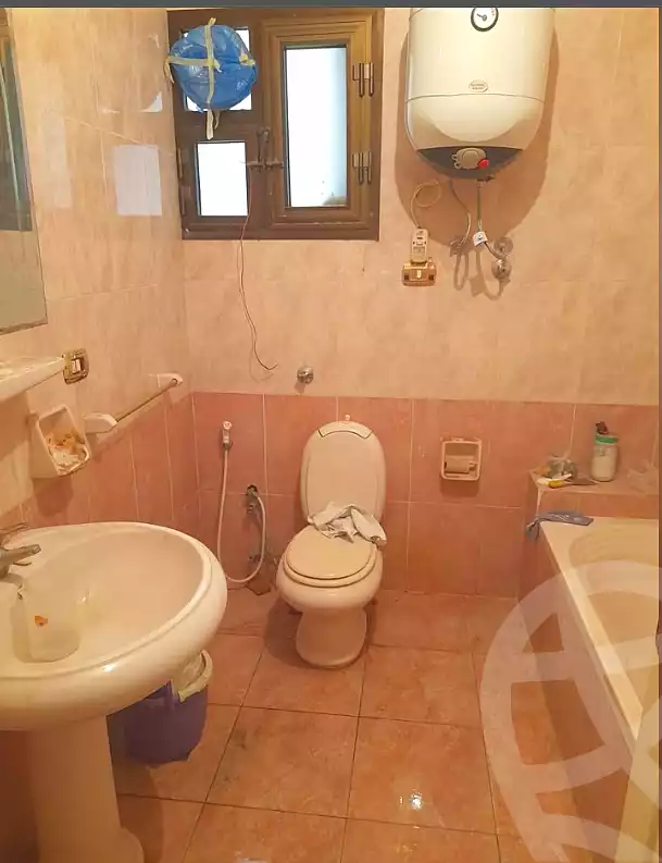 https://aqarmap.com.eg/en/listing/7220970-for-sale-alexandria-al-agamy-el-hanouvel-kasr-al-quiri-st-1
