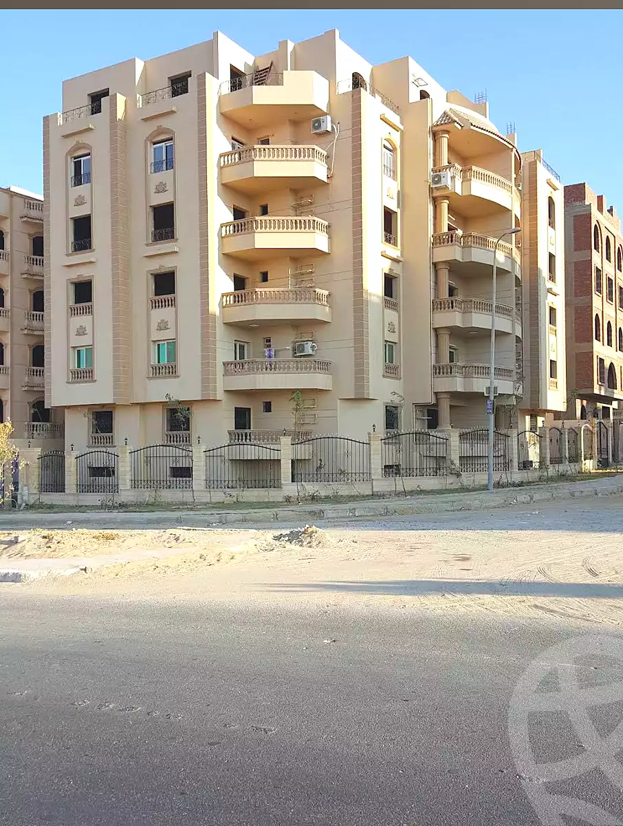 https://aqarmap.com.eg/ar/listing/7221050-for-sale-cairo-new-cairo-el-narges-el-narges-omarat-ahmed-lotfy-el-sayed-st