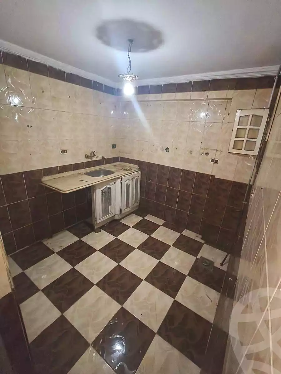 https://aqarmap.com.eg/ar/listing/7221121-for-sale-alexandria-lsywf-el-falki