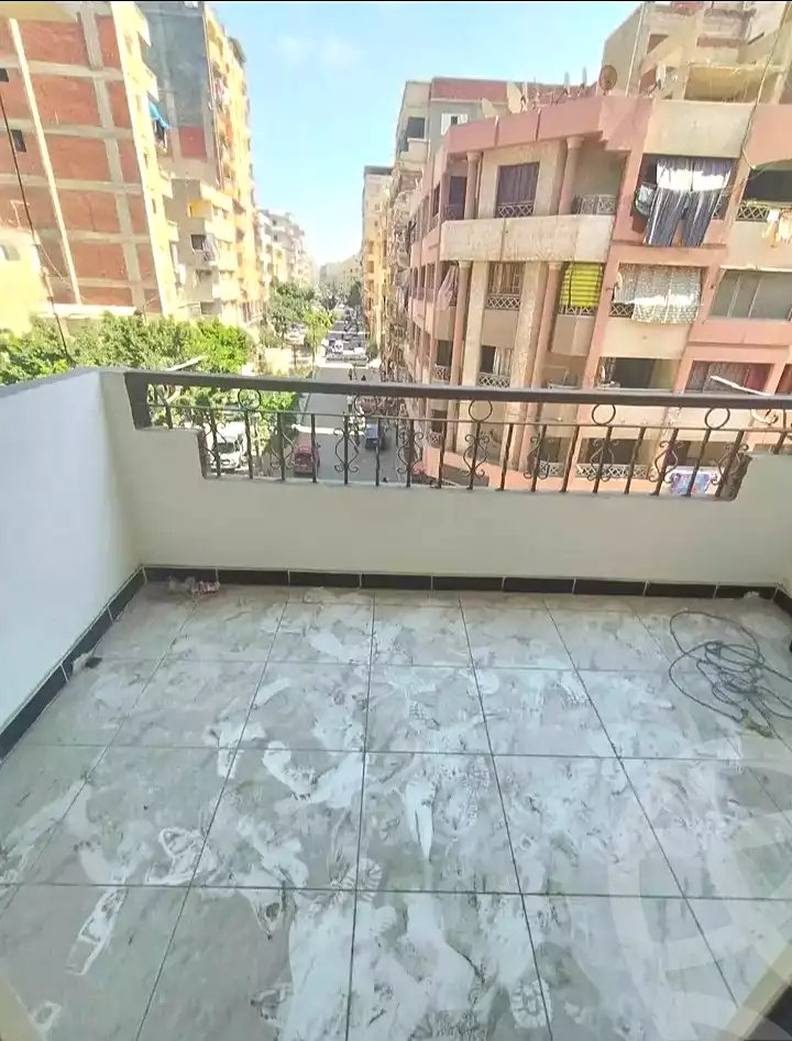 https://aqarmap.com.eg/ar/listing/7221232-for-sale-alexandria-al-agamy-el-hanouvel-al-haded-we-al-soulb-st