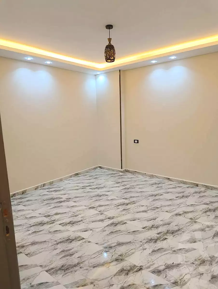 https://aqarmap.com.eg/ar/listing/7221267-for-sale-cairo-ain-shams-ain-shams-el-sharkia-el-eshrein-stt