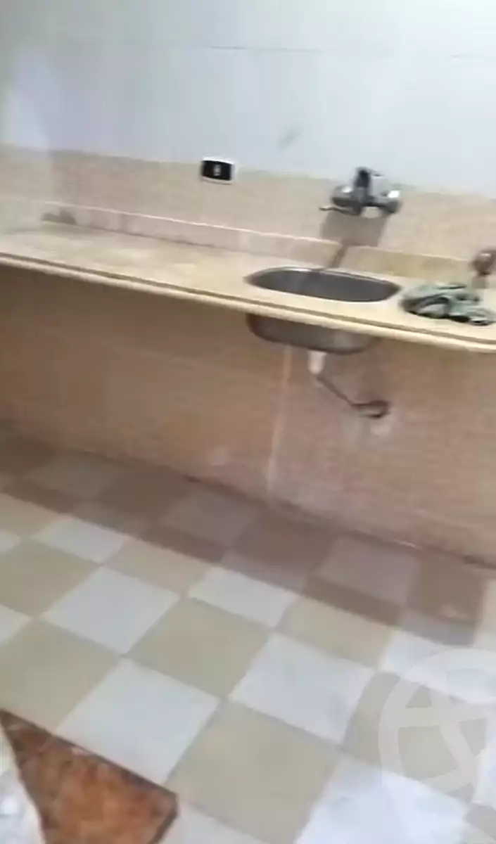 https://aqarmap.com.eg/en/listing/7221373-for-sale-alexandria-al-agamy-el-hanouvel
