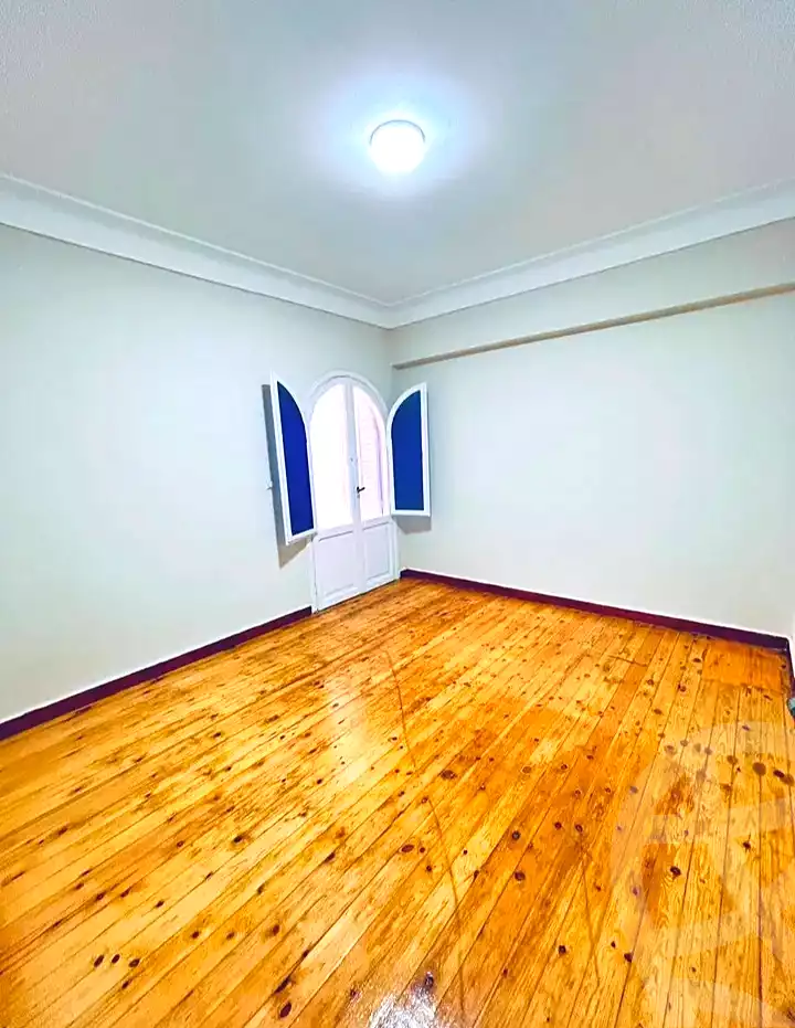 https://aqarmap.com.eg/ar/listing/7221529-for-sale-alexandria-al-agamy-el-hanouvel-kasr-al-quiri-st-1