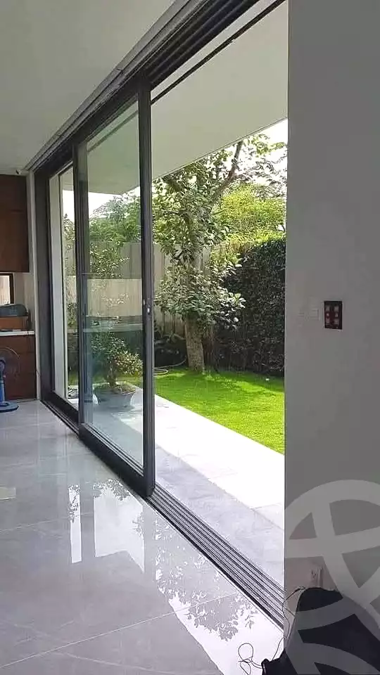 https://aqarmap.com.eg/en/listing/7221649-for-sale-cairo-new-cairo-compounds-el-patio-town-compound-la-vista
