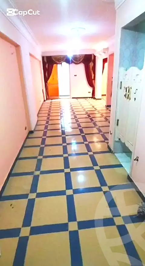 https://aqarmap.com.eg/en/listing/7221780-for-sale-alexandria-ganaklis