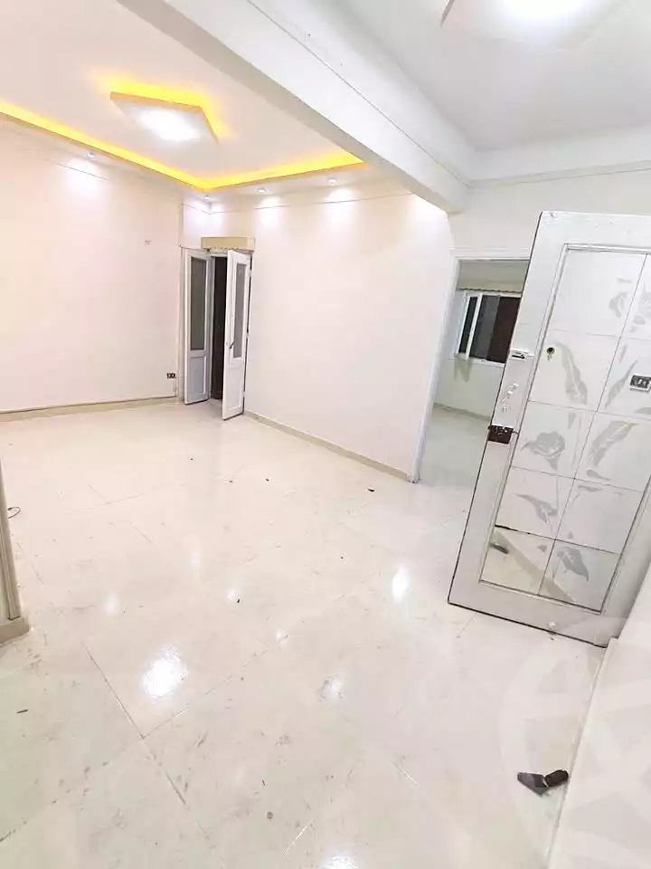 https://aqarmap.com.eg/ar/listing/7221864-for-sale-alexandria-al-agamy-el-hanouvel