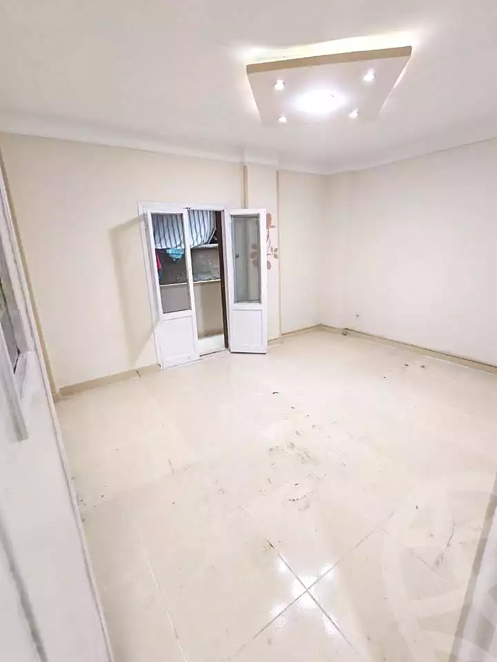 https://aqarmap.com.eg/ar/listing/7221864-for-sale-alexandria-al-agamy-el-hanouvel