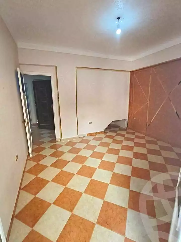 https://aqarmap.com.eg/ar/listing/7221951-for-sale-alexandria-lsywf-el-falki