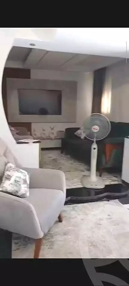 https://aqarmap.com.eg/ar/listing/7222052-for-sale-alexandria-el-asafra-shr-45