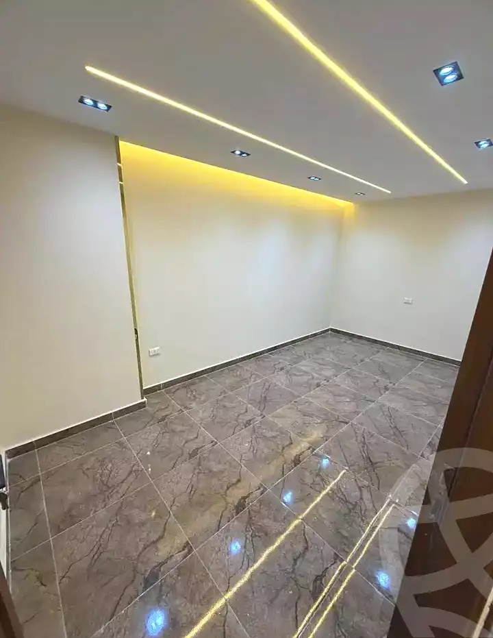 https://aqarmap.com.eg/ar/listing/7221988-for-sale-alexandria-al-agamy-lbytsh-shahr-al-assal-st
