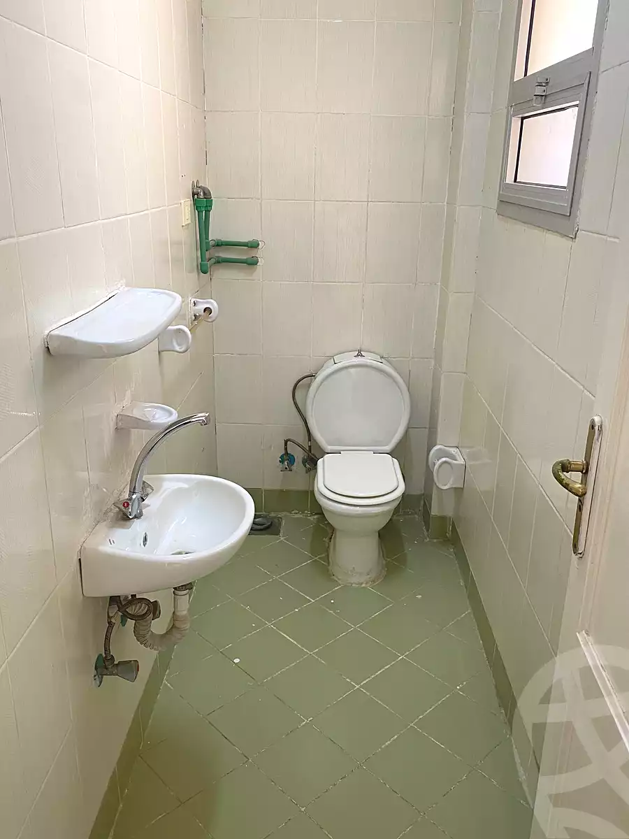 https://aqarmap.com.eg/ar/listing/7221759-for-rent-cairo-new-cairo-lrhb-city-phase-3-youssef-wahbi-st