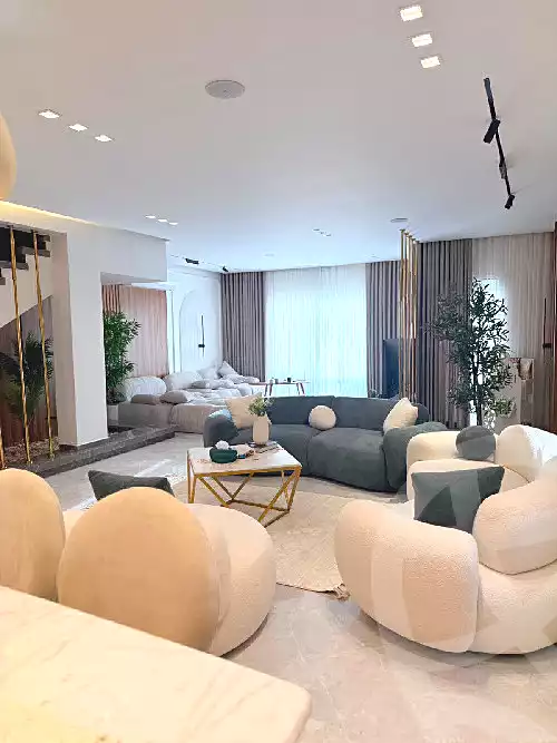 https://aqarmap.com.eg/ar/listing/7222271-for-sale-cairo-6th-of-october-compounds-mountain-view-october-park