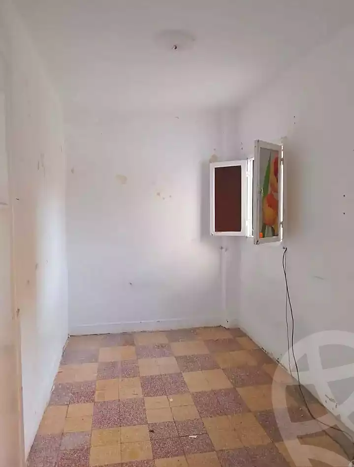 https://aqarmap.com.eg/ar/listing/7222379-for-rent-alexandria-cleopatra